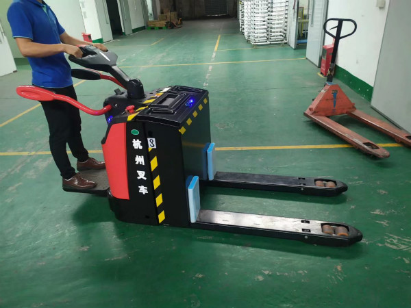 買了電動搬運車之后，怎樣使用才能更省錢？